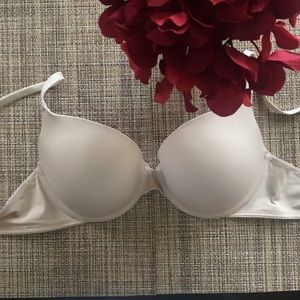 Victoria Secret PINK PushUp Bra 34C 🌼